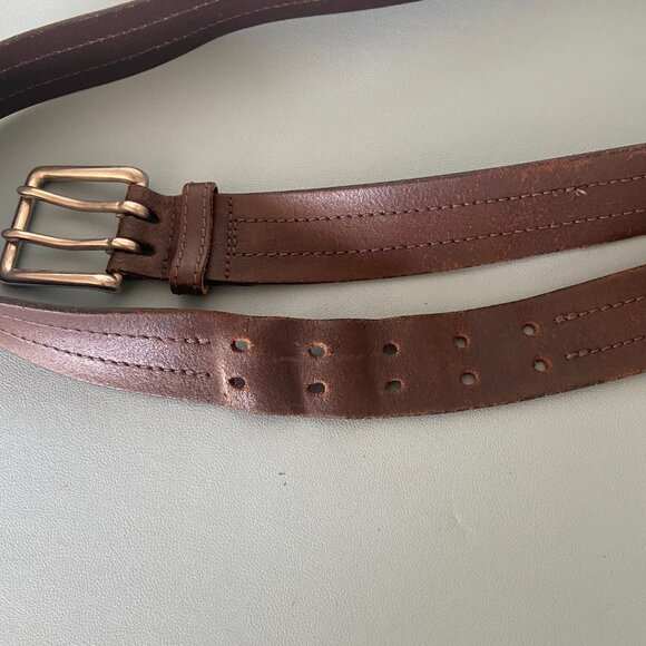 Roots - Classic Brown Leather Belt with Metal Buckle - Picture 6 of 8